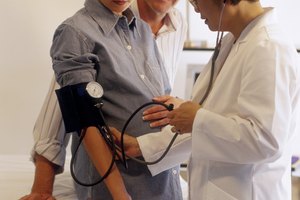 El tratamiento de la diabetes incluye nutrición, medicamentos y ejercicio.