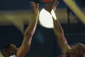 Sólo jugadores universitarios selectos agitaran la mano del comisionado de la NBA, David Stern.