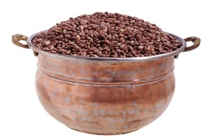 Los frijoles pintos son bajas calorías y tienen alto contenido de nutrientes.
