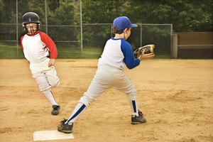 El hecho de que el softbol no es un deporte de contacto no significa que los jugadores no sufran lesiones.