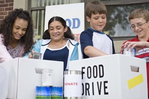 El servicio comunitario es un buen lugar para empezar el trabajo misionero.