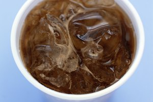 El ácido fosfórico en su forma pura es un cristal incoloro e inodoro extraído de rocas con ácido sulfúrico o por la quema de fósforo elemental y la adición de agua al subproducto.