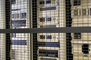 Cambia la página por defecto para el servidor web Apache con la directiva DirectoryIndex.