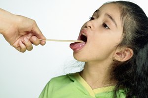 Una garganta dolorida es el camino para el goteo nasal posterior.
