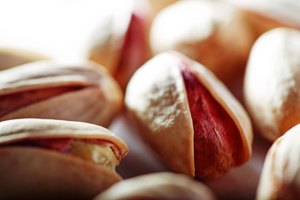 Los pistachos contienen grasas saludables que benefician a tu corazón.