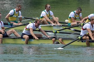 El remo es un deporte intensamente demandante.