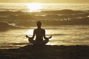 Prueba con la meditación para mantener la calma y la concentración bajo presión.