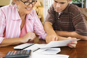 Hablar con tu adolescente sobre finanzas personales le enseña responsabilidad.
