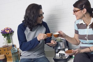 Beber un espresso puede reducir tu hambre.