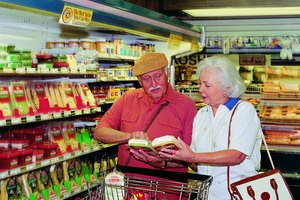 Es importante leer el detalle de los envases de los alimentos para detectar la presencia de gluten.