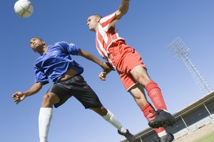 Entender las reglas del fútbol aplicadas puede ser difícil, especialmente para niños.