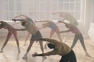 Si tu objetivo principal es mejorar tu condición física y salud, el orden y el momento de tu entrenamiento de cardio y de fuerza es realmente dependiente de ti.