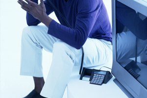 Cómo reparar un televisor RCA que se apaga a cada instante.