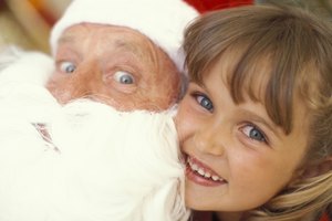 Deja que los niños disfruten con juegos relacionados con Santa Claus.