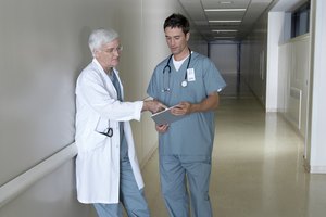 Médico.