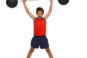 Si tu hijo puede seguir instrucciones, puede levantar pesas de manera segura.