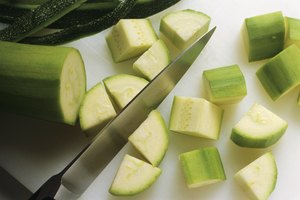 Puede ser que quieras evitar el calabacín si eres alérgico a la ambrosía.