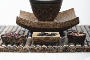 Puedes encontrar sal del Himalaya en una variedad de tamaños, desde bloques hasta gránulos.