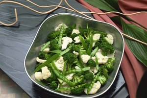 Los vegetales logran satisfacer y requieren de mucha energía para su digestión.