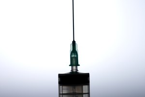Una vacuna puede protegerte contra la hepatitis B.