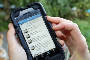 Puedes esconder una aplicación de tu iPhone usando varias técnicas simples