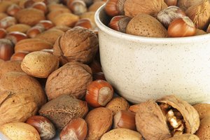 Evita el consumo de nueces secas del Brasil.