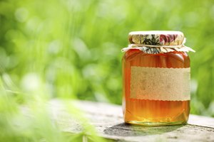 La miel puede mejorar el sabor de los tónicos de vinagre y añadir nutrientes.