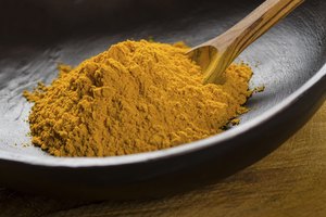 La cúrcuma que se usa en el curry, tiene propiedades naturales que combaten el cáncer.