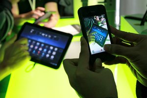 El sistema operativo Android está disponible tanto en tabletas como en dispositivos telefónicos.