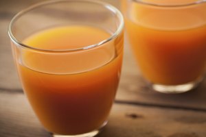 La dieta de Gerson incluye 13 vasos de jugos vegetales por día.
