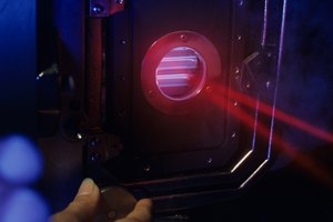 Los proyectores holográficos proyectan rayos láser para producir hologramas de imágenes en 3D.