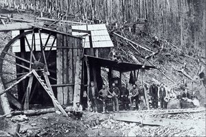 Antes de adentrarte en tus aventuras mineras de oro, aprende sobre la historia de la minería de oro en Georgia con tus hijos.
