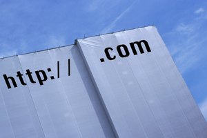 Realiza cambios en una página web mediante la interfaz de cPanel.