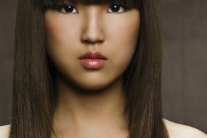 Averigua por qué tu cabello está seco y quebradizo y toma los pasos necesarios para devolverle la salud