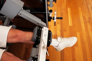 La reducción del tono muscular es otro de los síntomas que experimentan muchos de los afectados. Mientras más temprano comienza la terapia física es mejor.