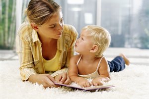 Una vez que un niño va más allá de las palabras de bebé, es difícil saber qué errores lingüísticos son normales.