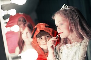 No hay nada como incentivar la imaginación de los niños y además los divierte.