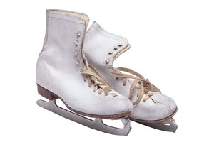 Existen varias pistas para patinar sobre hielo en Los Angeles.