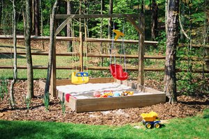La caja de arena es un juguete efectivo para el desarrollo de tu hijo.