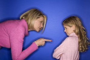 Disciplinar a tu hijo significa amarlo.