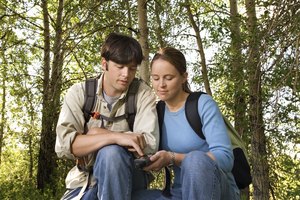 Los teléfonos inteligentes tienen receptores GPS que son tan precisos como otros dispositivos de GPS.