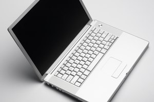 Algunos modelos de portátiles Acer no requieren que el panel de indicadores sobre el teclado sea quitado para que puedas tener acceso al teclado.
