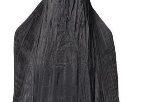 Brand X Pictures/Brand X Pictures/Getty Images Some Shiite women wear a shador, which is a loose, typically black robe covering the body from head to toe.