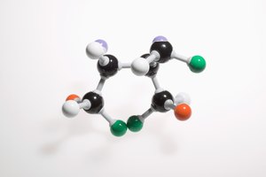 La glucosa D y la glucosa L son enantiómeros.