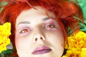 Los ojos rojos pueden ser corregidos usando GIMP.