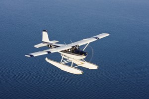 Las unidades GPS pueden estimar la posición de tu avión dentro de un par de metros.