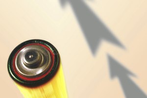 Si todavía no puedes conseguir una lectura exacta y el resto de las funciones del reloj funcionan correctamente, instala una batería de repuesto en el transmisor.