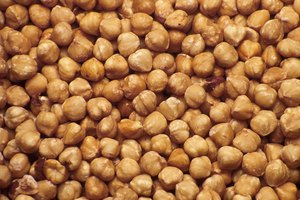 Los frutos secos son buenas fuentes de ácido linoleico y linolénico.