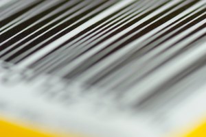 Los códigos de barras se corresponden con el número de producto y el nombre del proveedor.