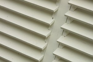 Reemplaza persianas o cortinas para eliminar cuerdas.